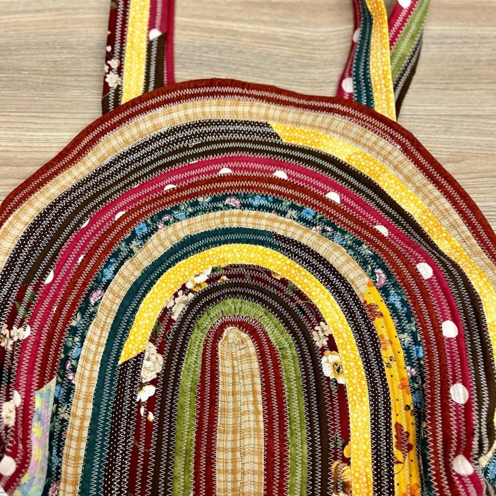 Handmade Multi-Pattern Stitched Somewhere Over the Rainbow Shoulder Bag - Picture 7 of 7